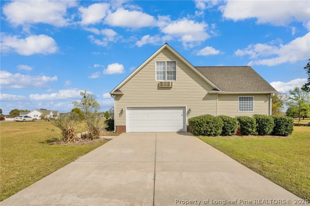 73 Timberlake Drive Clinton, NC 28328