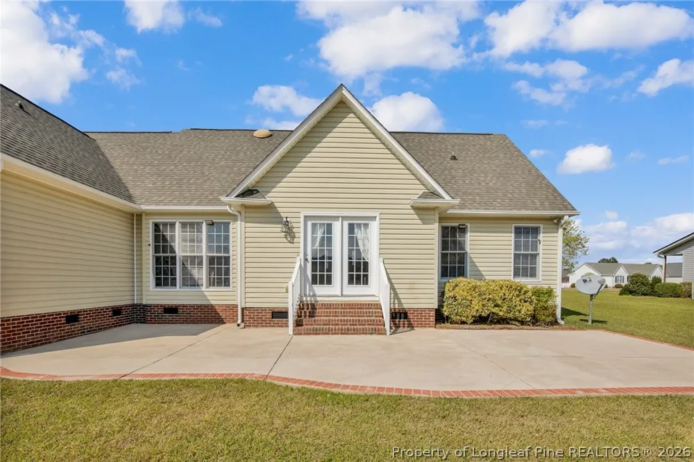 73 Timberlake Drive Clinton, NC 28328