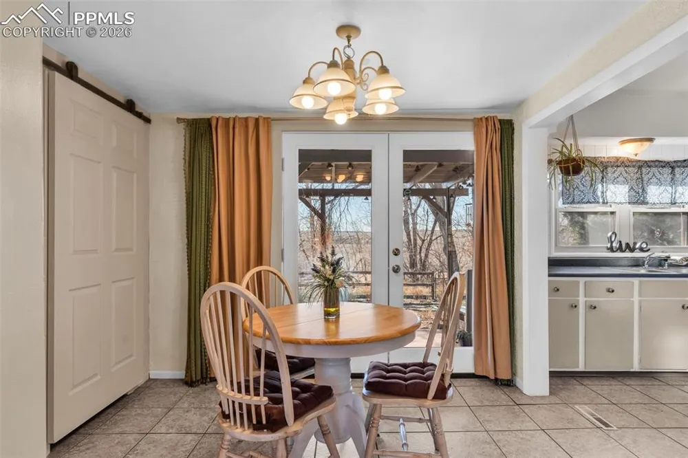 5796 Reef Place Colorado City, CO 81019