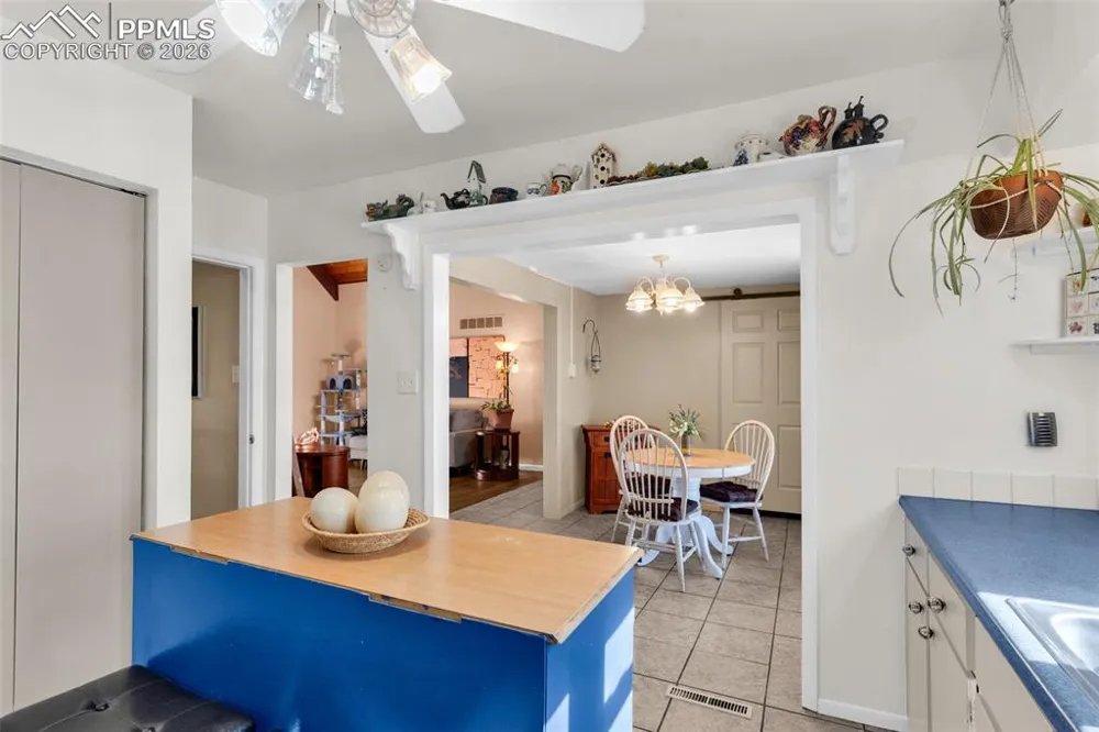 5796 Reef Place Colorado City, CO 81019