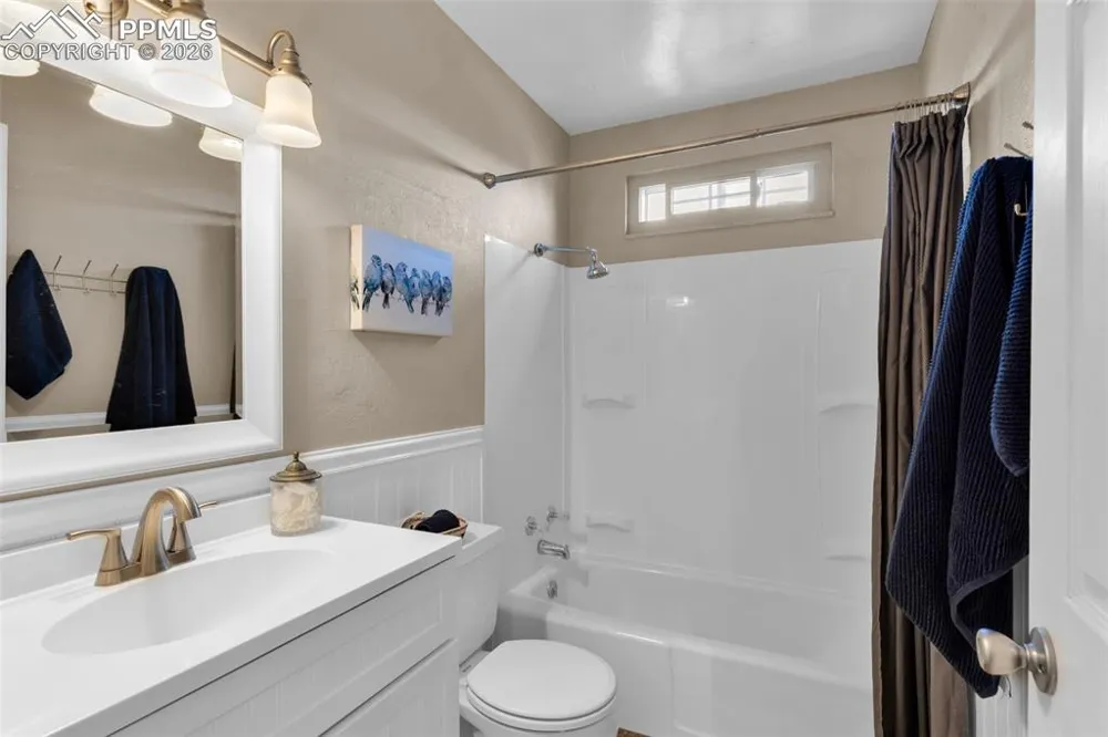 5796 Reef Place Colorado City, CO 81019