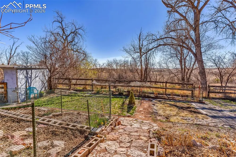 5796 Reef Place Colorado City, CO 81019