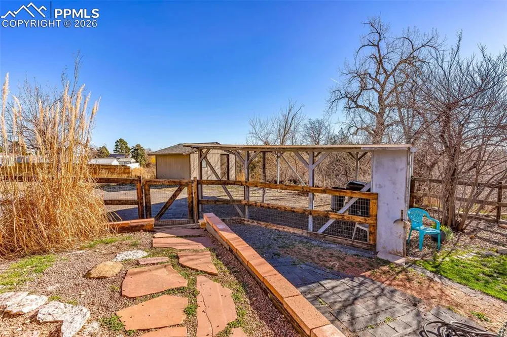 5796 Reef Place Colorado City, CO 81019