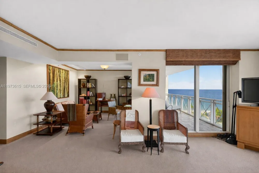 430 Grand Bay Dr #801 Key Biscayne, FL 33149