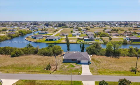 2908 NW 9TH TER