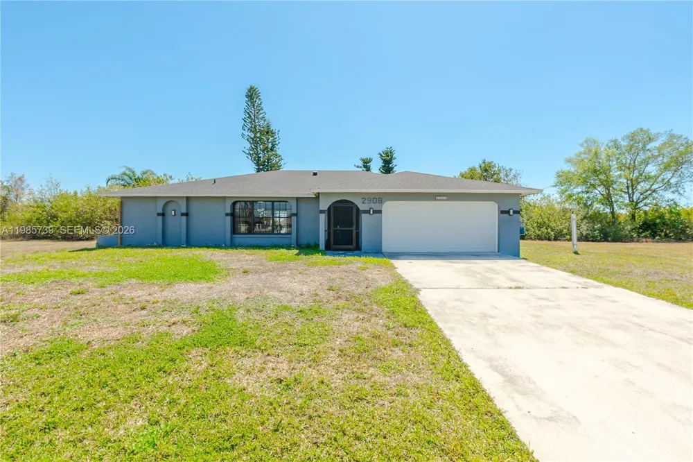 2908 NW 9TH TER Cape Coral, FL 33993