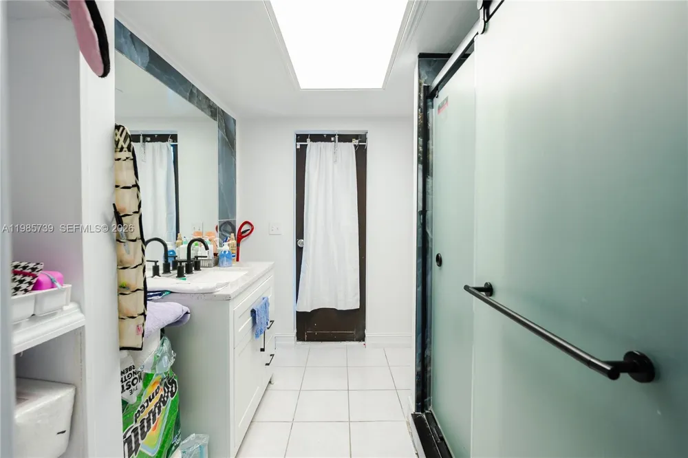 2908 NW 9TH TER Cape Coral, FL 33993