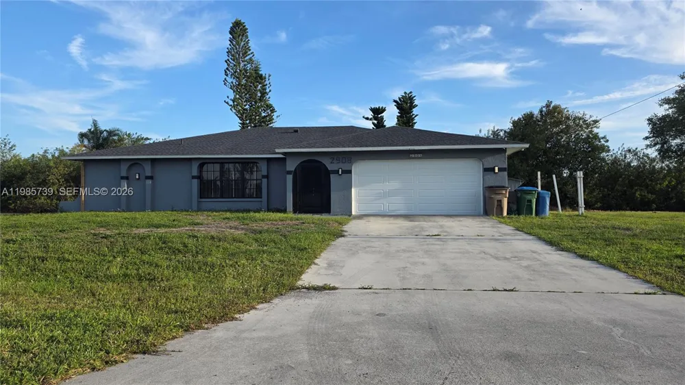 2908 NW 9TH TER Cape Coral, FL 33993