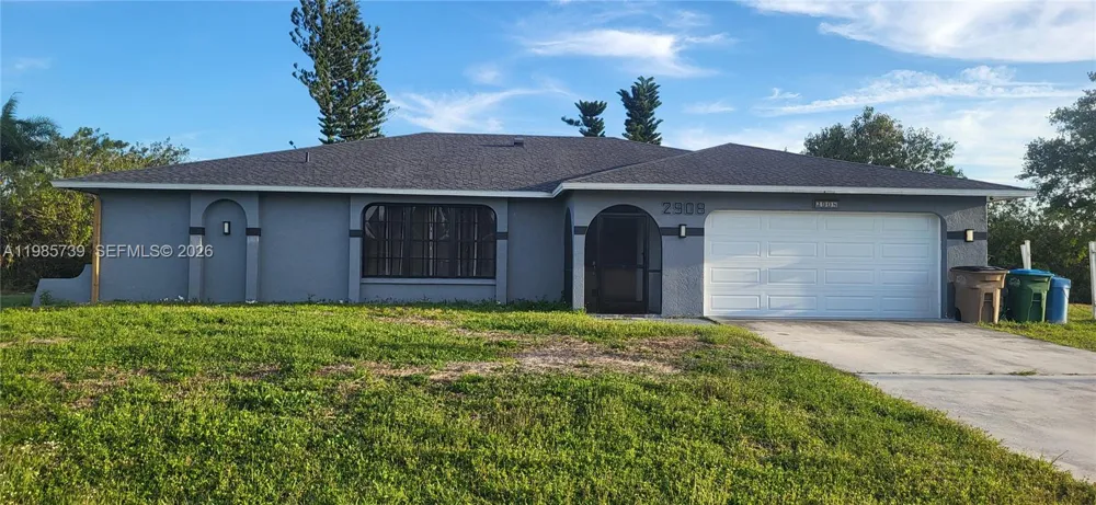2908 NW 9TH TER Cape Coral, FL 33993