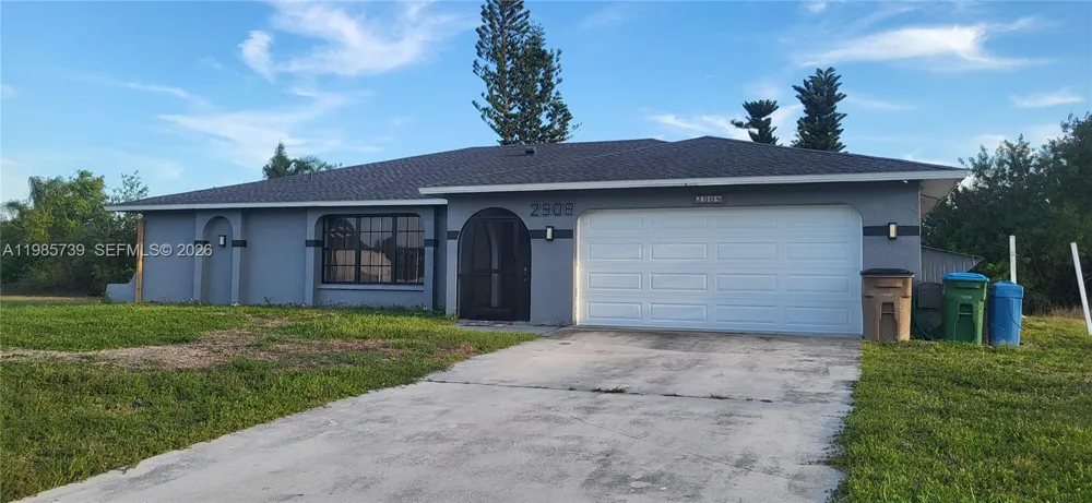 2908 NW 9TH TER Cape Coral, FL 33993