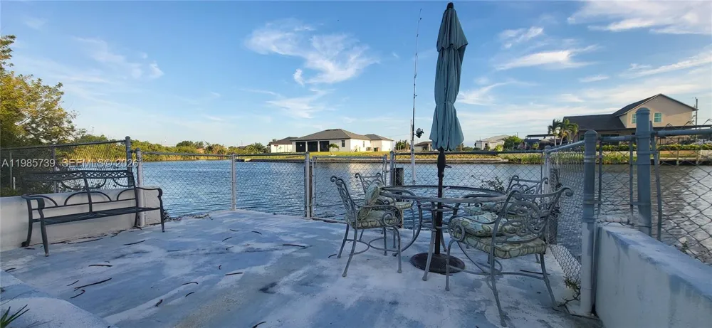 2908 NW 9TH TER Cape Coral, FL 33993