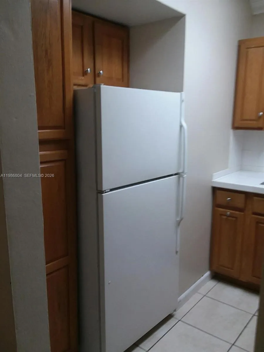 140 Royal Palm Rd #107 Hialeah Gardens, FL 33016