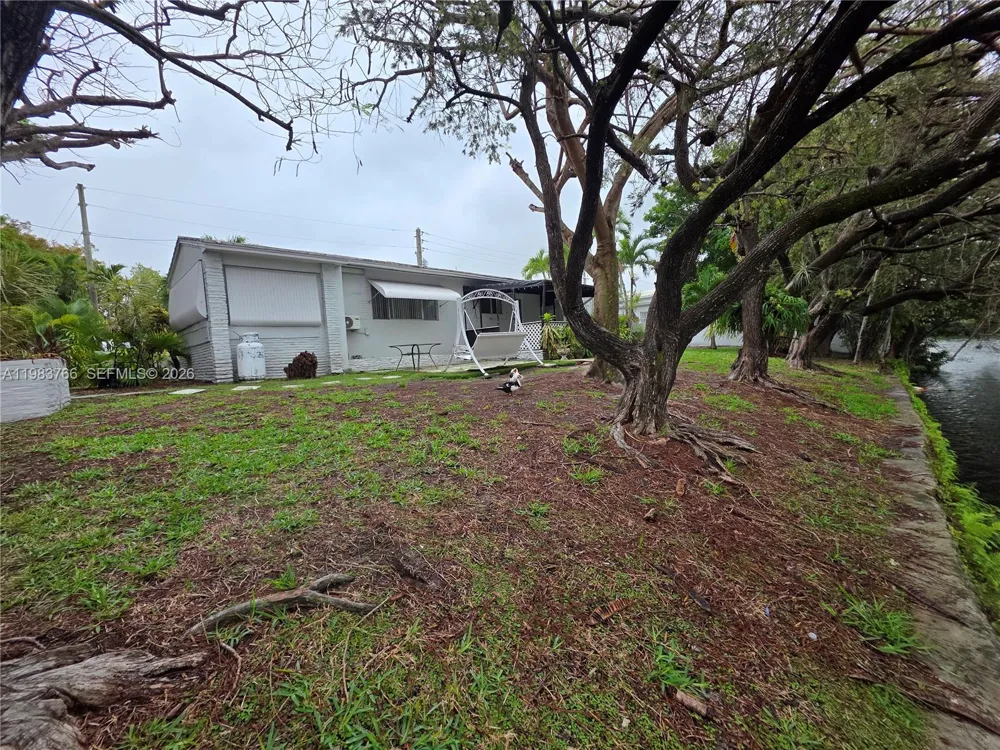 Address Not Shown Miami Springs, FL 33166
