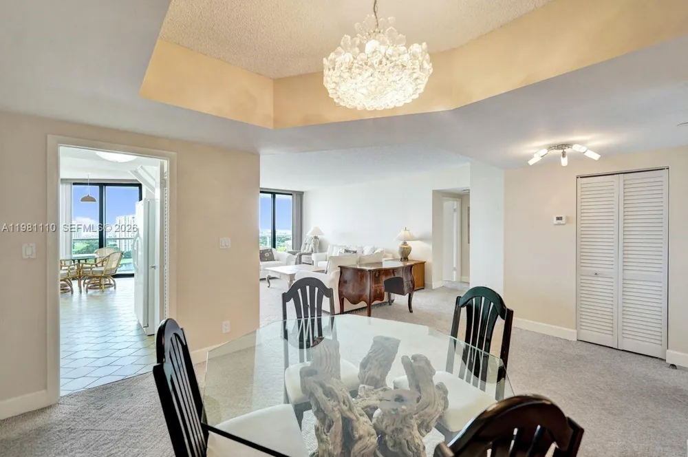 20281 E Country Club Dr #1703 Aventura, FL 33180