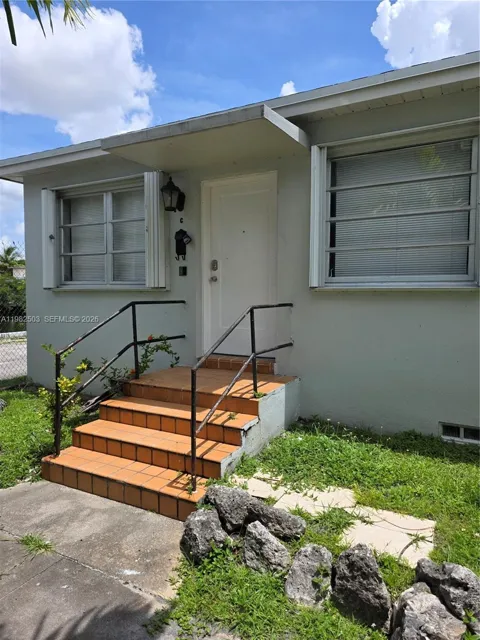 57 Esplanade Dr #C