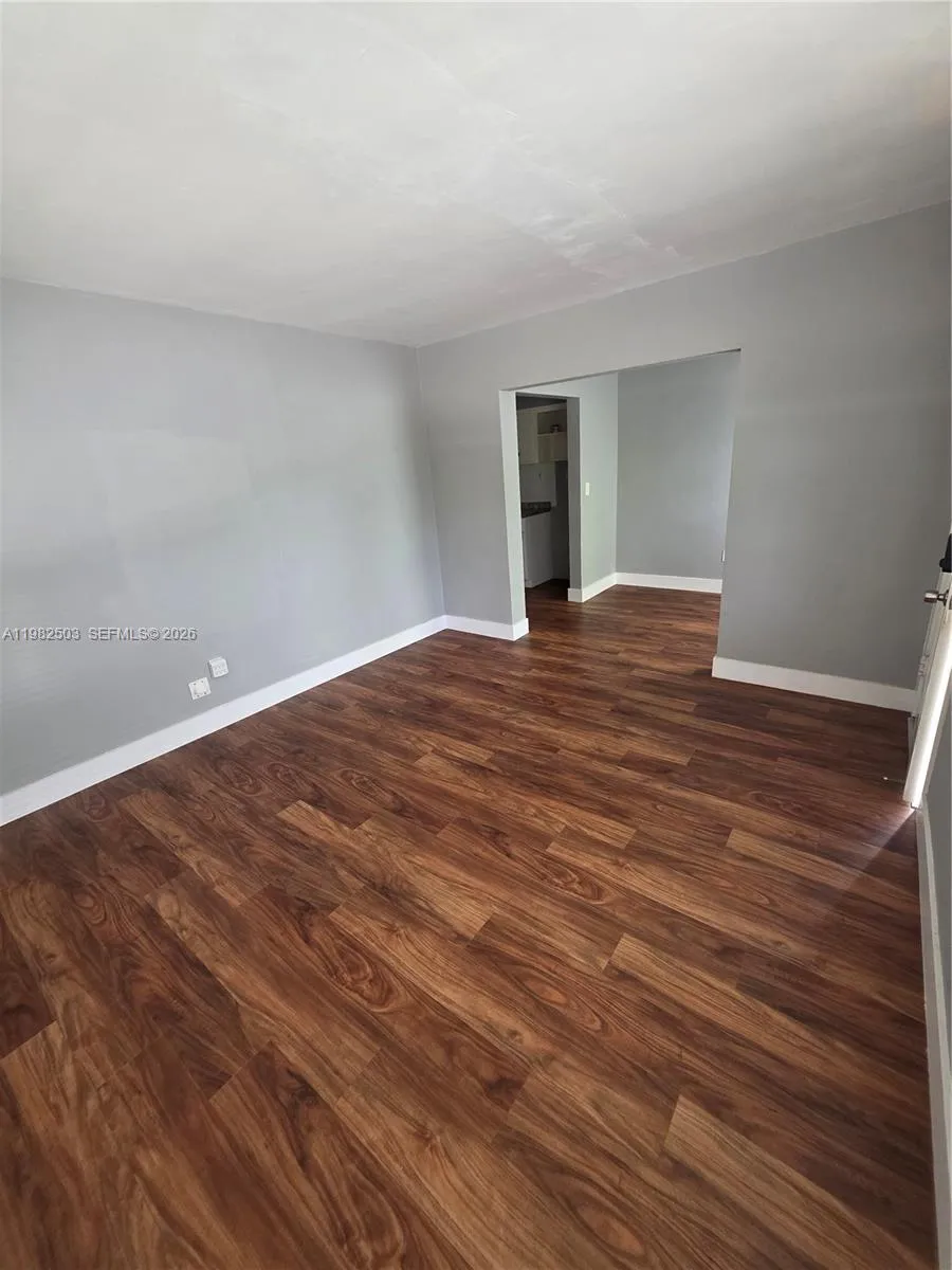 57 Esplanade Dr #C Miami Springs, FL 33166