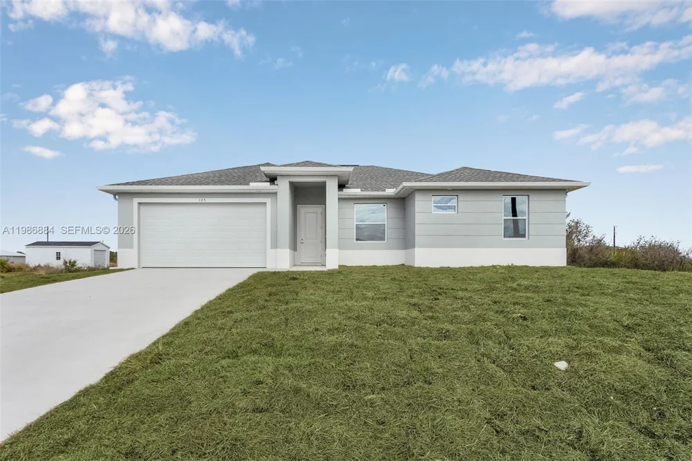 206 Jubilee Terr La Belle, FL 33935