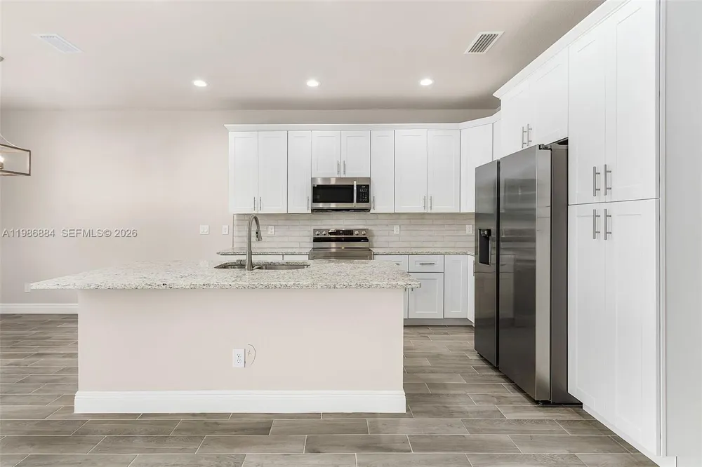 206 Jubilee Terr La Belle, FL 33935