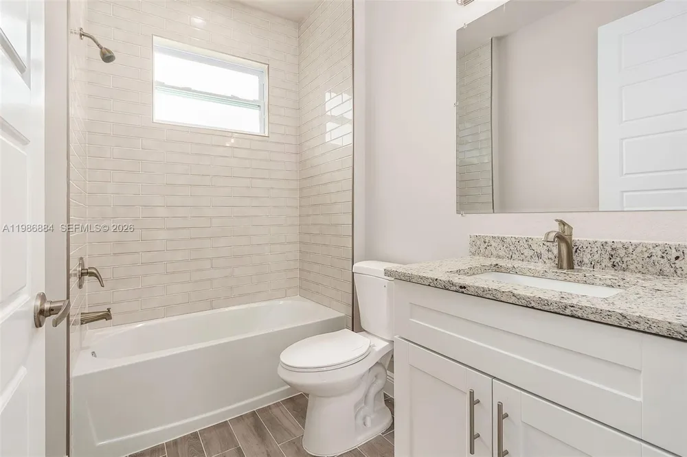 206 Jubilee Terr La Belle, FL 33935