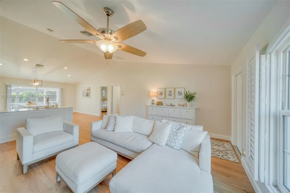 2847 SW 26th Pl Cape Coral, FL 33914