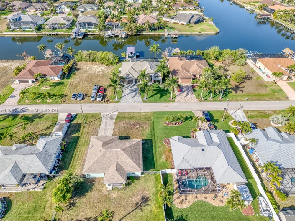 2847 SW 26th Pl Cape Coral, FL 33914