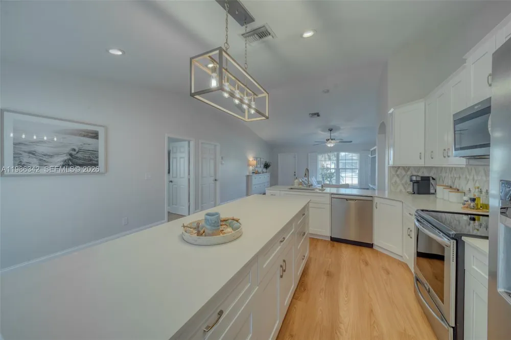 2847 SW 26th Pl Cape Coral, FL 33914