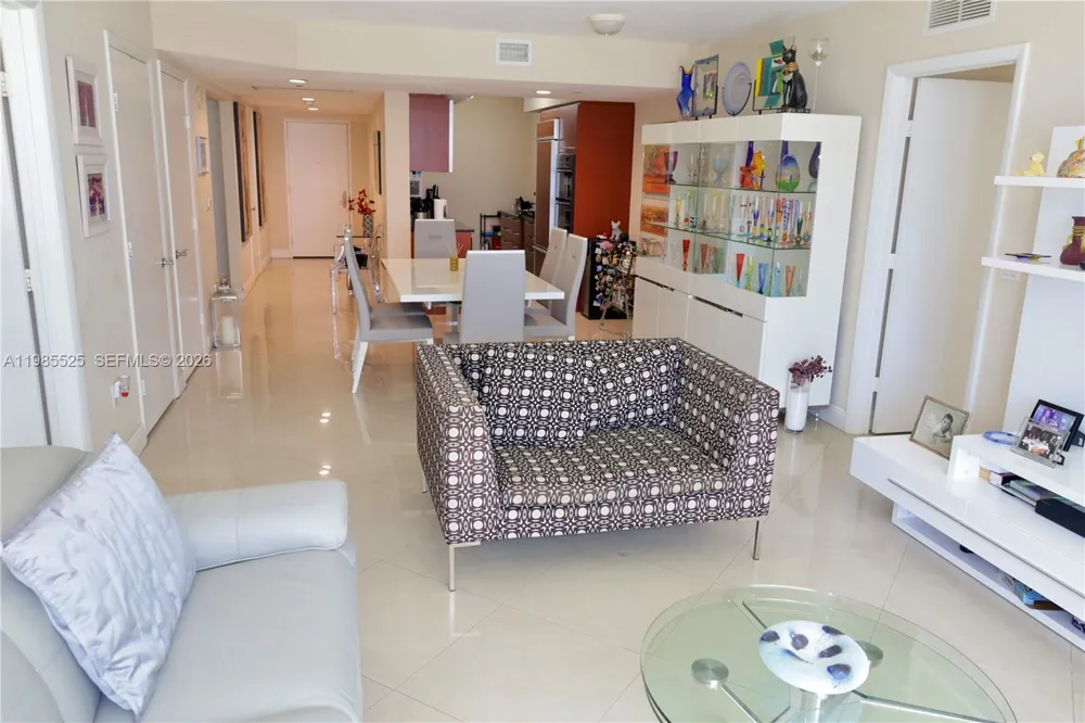 1800 S Ocean Drive #3908 Hallandale Beach, FL 33009