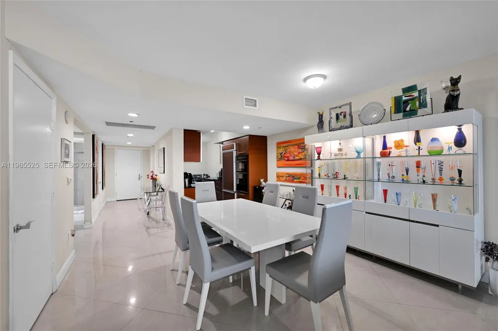 1800 S Ocean Drive #3908 Hallandale Beach, FL 33009