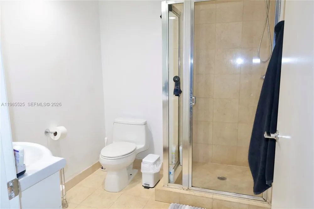1800 S Ocean Drive #3908 Hallandale Beach, FL 33009