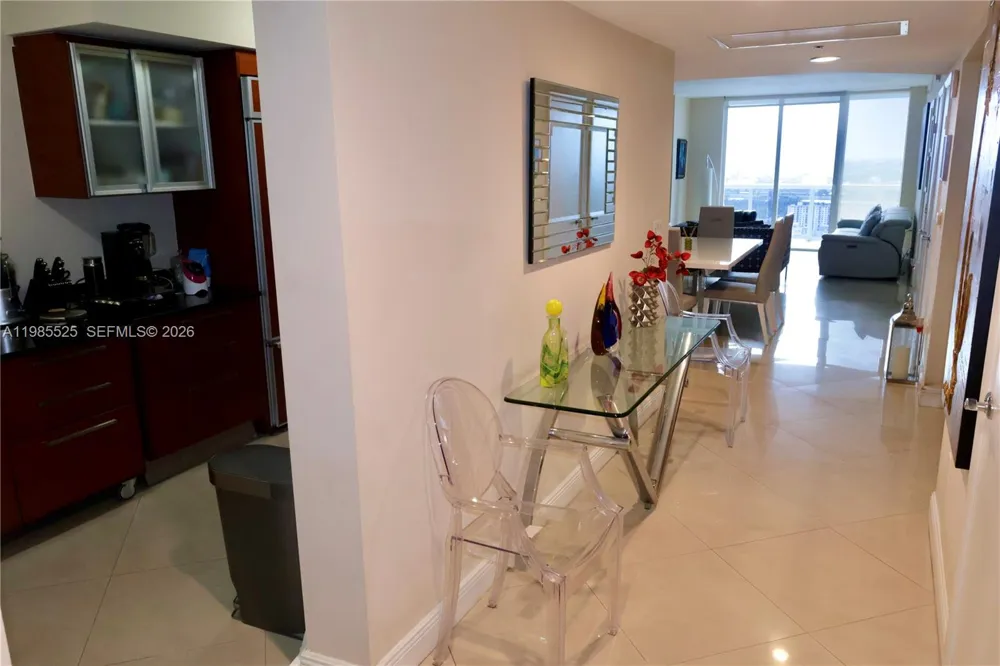 1800 S Ocean Drive #3908 Hallandale Beach, FL 33009