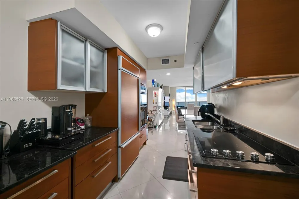 1800 S Ocean Drive #3908 Hallandale Beach, FL 33009