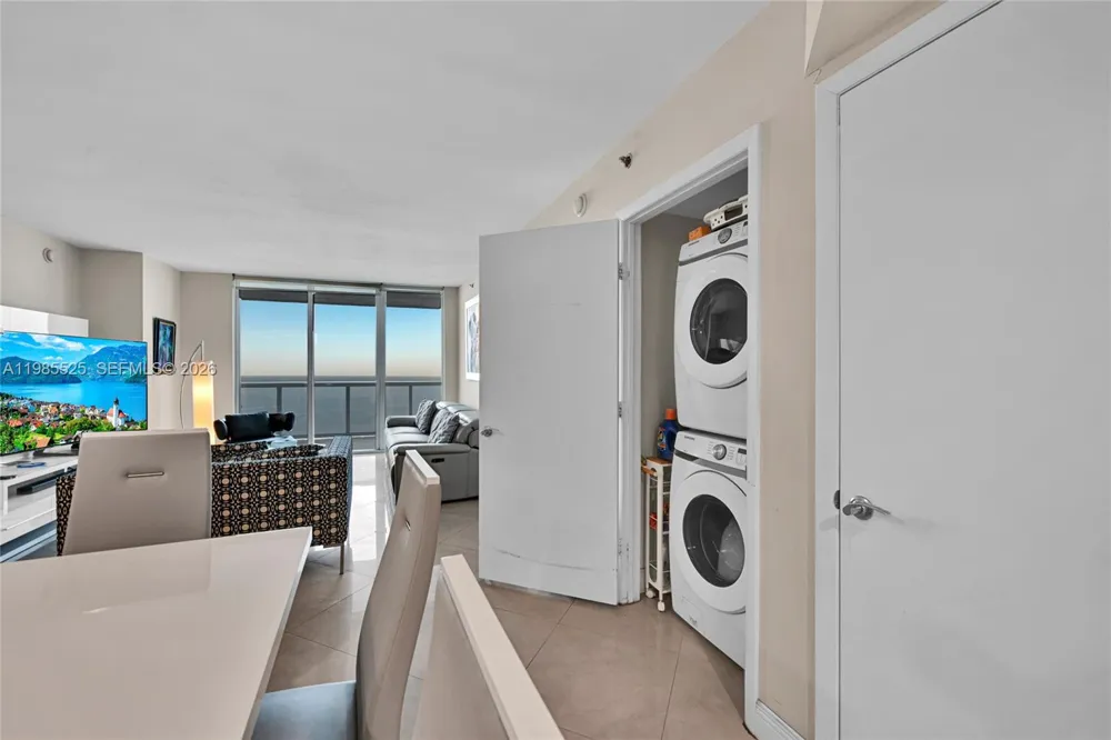 1800 S Ocean Drive #3908 Hallandale Beach, FL 33009