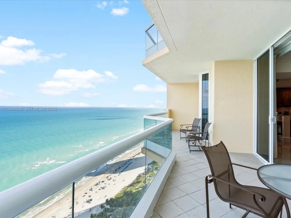 17875 Collins Ave #2903 Sunny Isles Beach, FL 33160