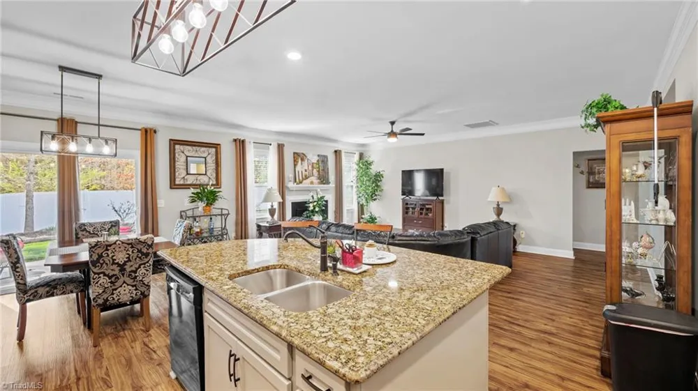 3159 Perrin Drive Haw River, NC 27258