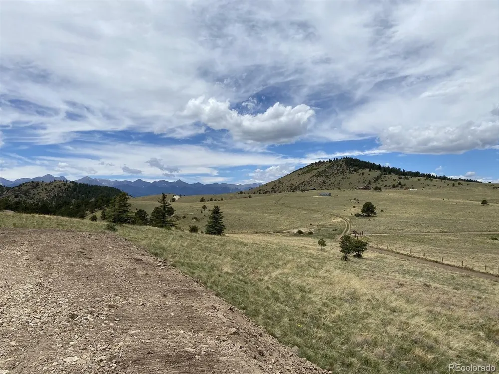County Road 341 Westcliffe, CO 81252
