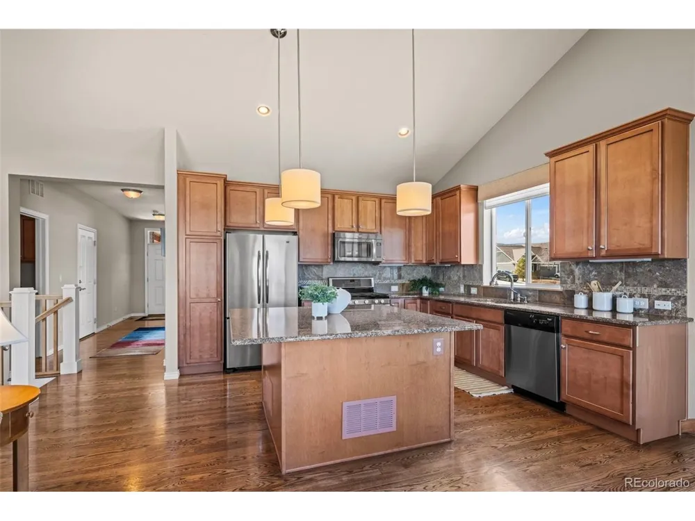 400 Carter Drive Lyons, CO 80540