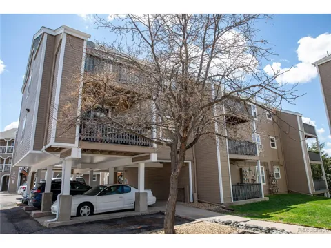 1261 S Gilbert Street #202