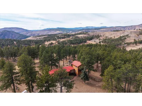 440 La Hermosa Drive