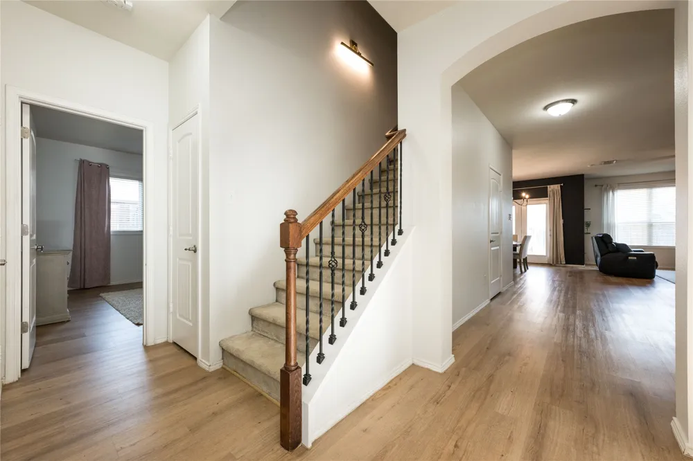 1627 Kawati Way Krum, TX 76249