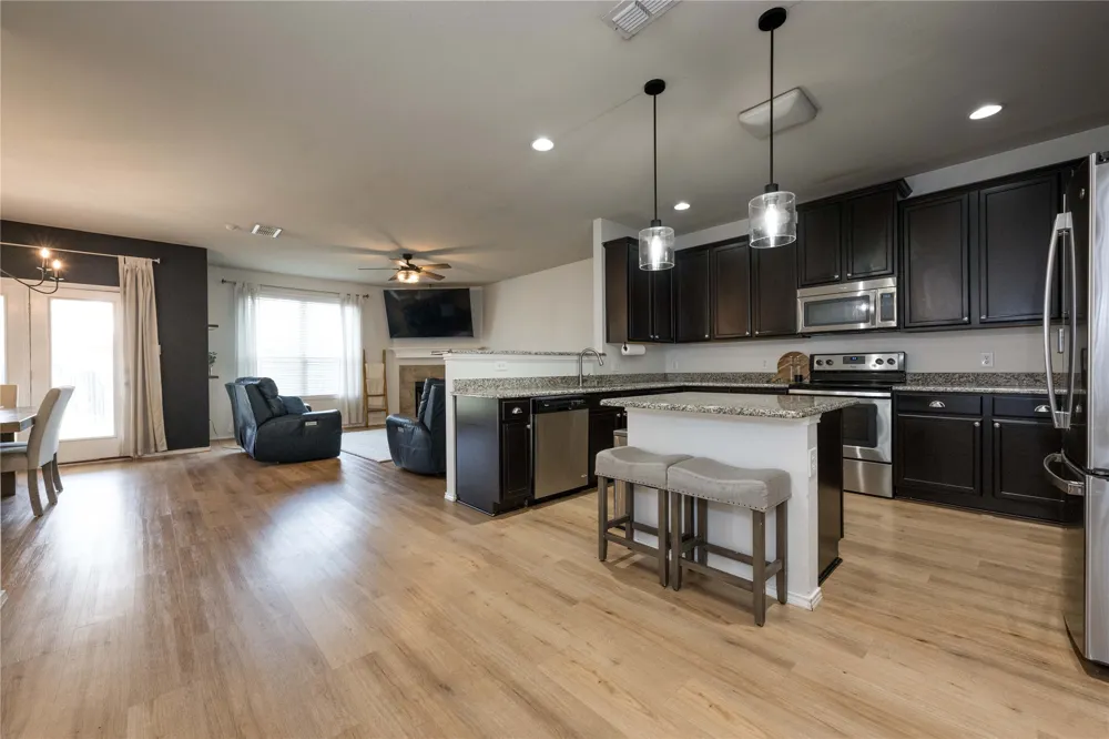 1627 Kawati Way Krum, TX 76249