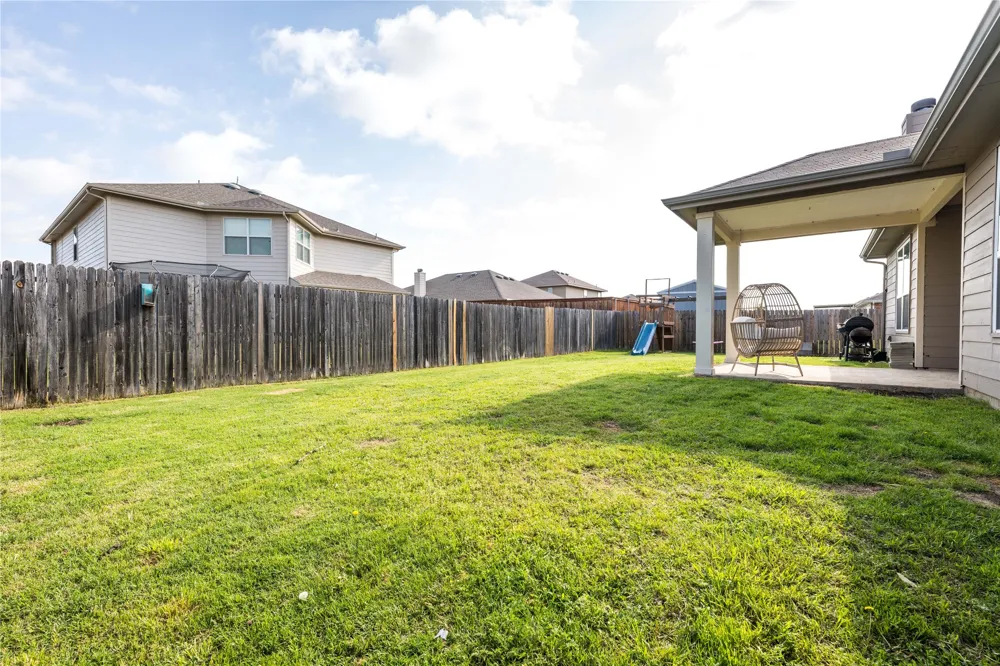 1627 Kawati Way Krum, TX 76249