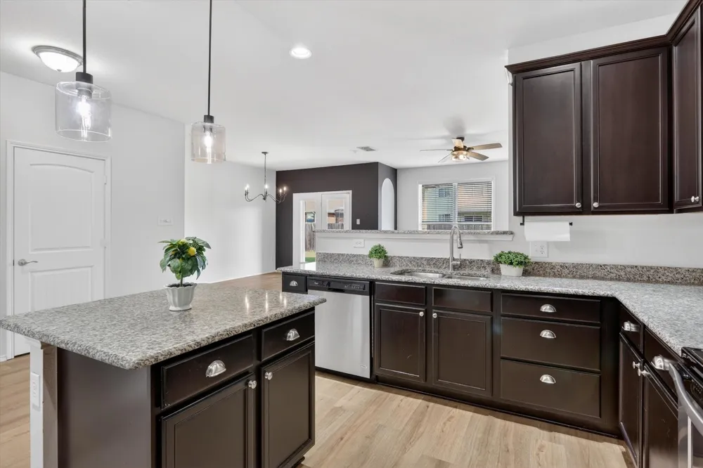 1627 Kawati Way Krum, TX 76249
