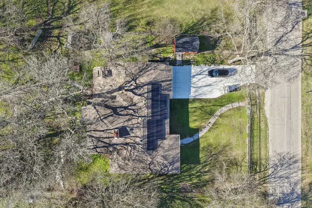 611 Ferris Road Lancaster, TX 75146