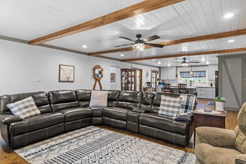 18541 FM 17 Canton, TX 75103
