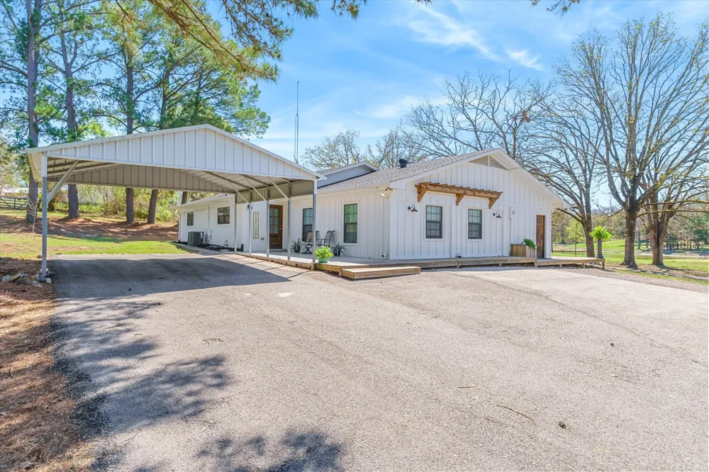 18541 FM 17 Canton, TX 75103