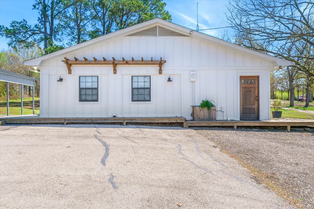 18541 FM 17 Canton, TX 75103