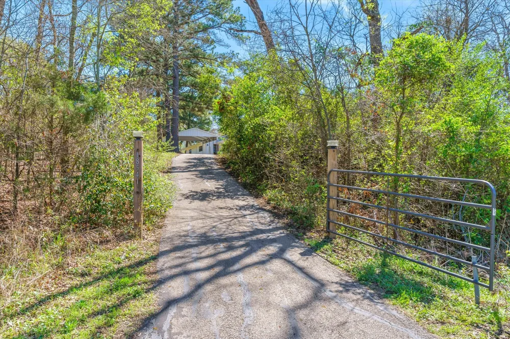 18541 FM 17 Canton, TX 75103