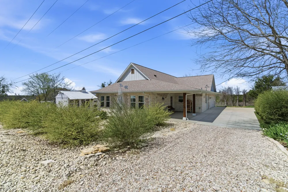 118 W Heath Street Hico, TX 76457
