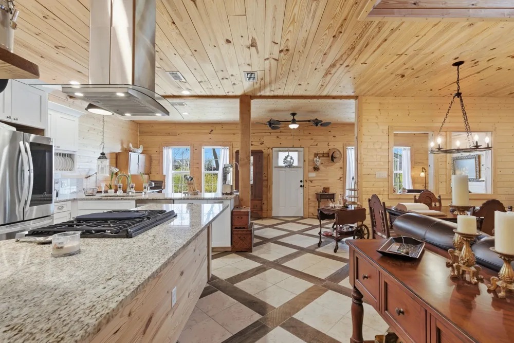 118 W Heath Street Hico, TX 76457