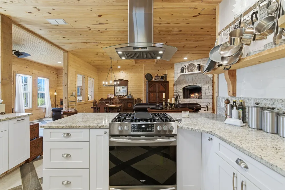 118 W Heath Street Hico, TX 76457
